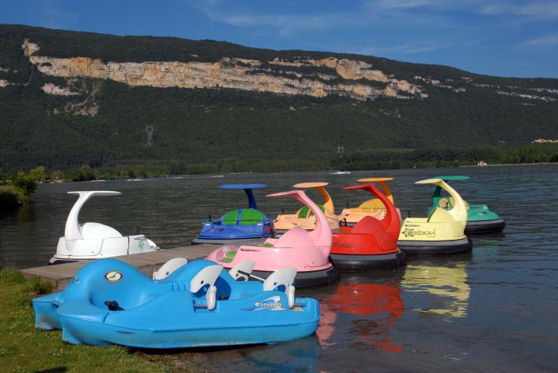 Camping de la Vallée Bleue Rhône-Alpen - Montalieu-Vercieu visuel 5/7 Camping de la Vallée Bleue Rhône-Alpen - Montalieu-Vercieu visuel 5/7