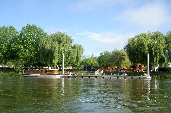 Camping de L'Ecluse Großes Zentrum - Chisseaux visuel 1/1 Camping de L'Ecluse Großes Zentrum - Chisseaux visuel 1/1