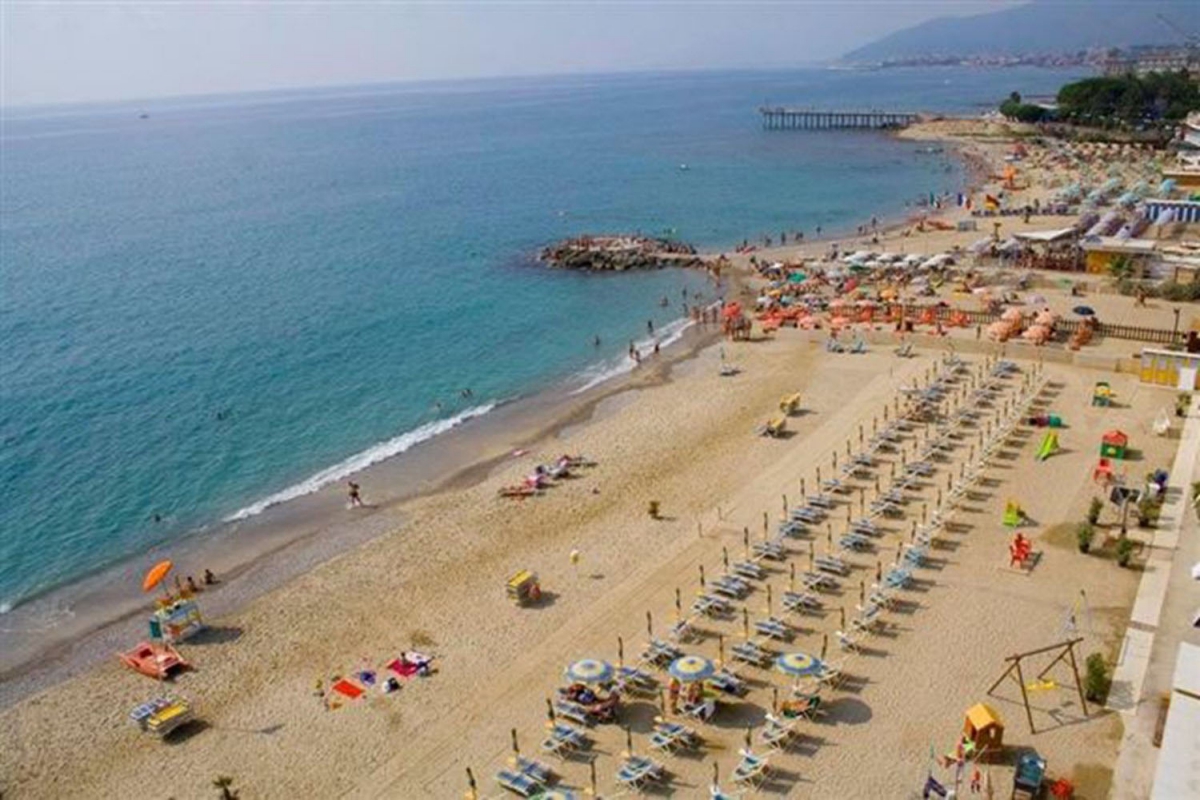 dei Fiori Ligurien - Pietra Ligure visuel 10/11 dei Fiori Ligurien - Pietra Ligure visuel 10/11