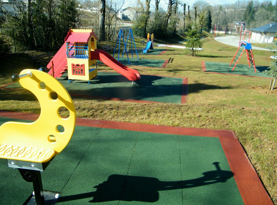 Camping des Sources Chaudes Midi-Pyrénées - Lacaune visuel 3/9 Camping des Sources Chaudes Midi-Pyrénées - Lacaune visuel 3/9