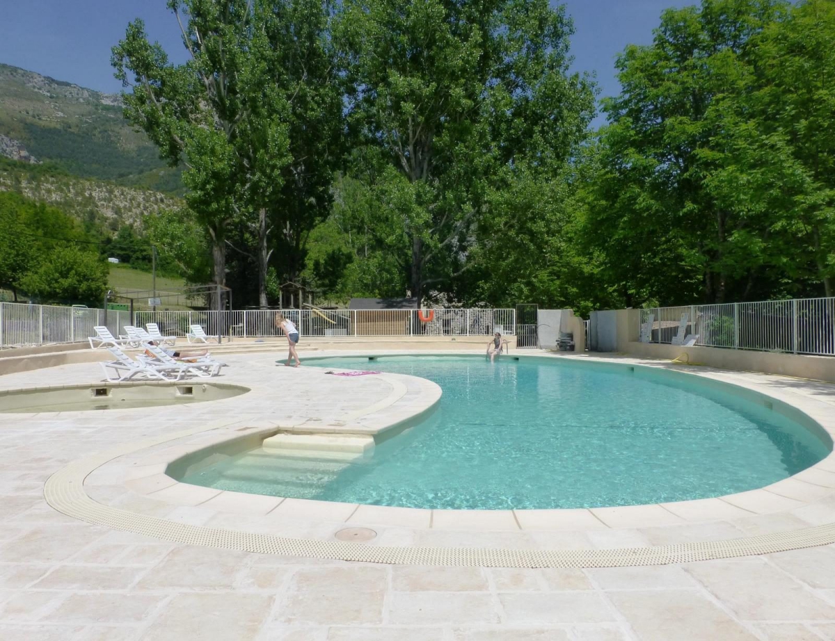 Domaine Chasteuil-Provence Provence-Alpes-Côte d'Azur - Castellane visuel 5/10 Domaine Chasteuil-Provence Provence-Alpes-Côte d'Azur - Castellane visuel 5/10