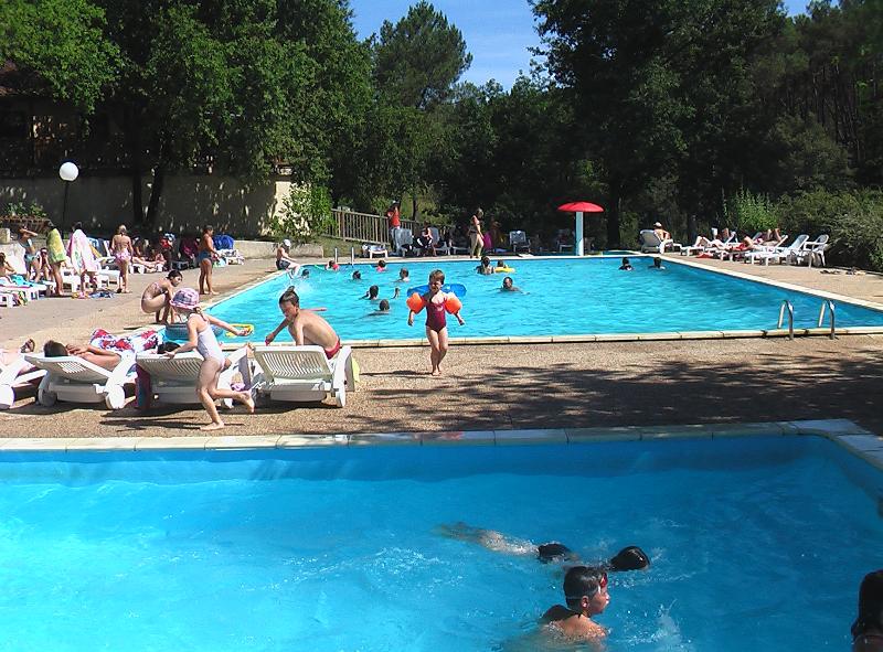 Domaine de l'Etang de Bazange Aquitanien - Monfaucon visuel 8/10 Domaine de l'Etang de Bazange Aquitanien - Monfaucon visuel 8/10