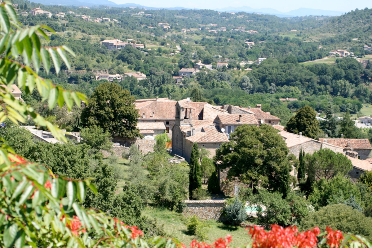 Domaine des Chênes Rhône-Alpen - Les Vans visuel 7/7