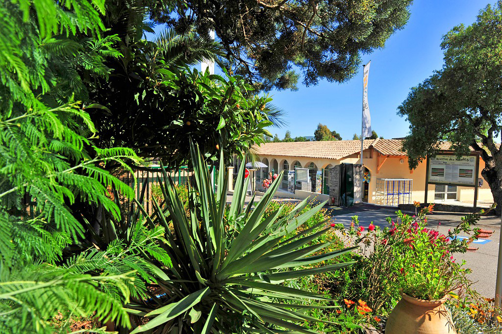 Domaine des Naïades Provence-Alpes-Côte d'Azur - Grimaud visuel 14/14 Domaine des Naïades Provence-Alpes-Côte d'Azur - Grimaud visuel 14/14