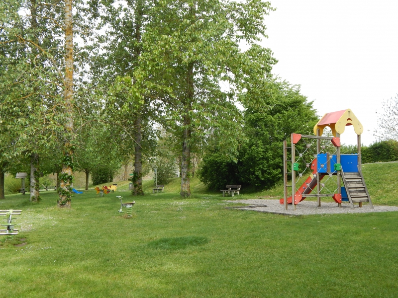 Camping du Moulin Rhône-Alpen - Meyrieu-les-Étangs visuel 3/7 Camping du Moulin Rhône-Alpen - Meyrieu-les-Étangs visuel 3/7