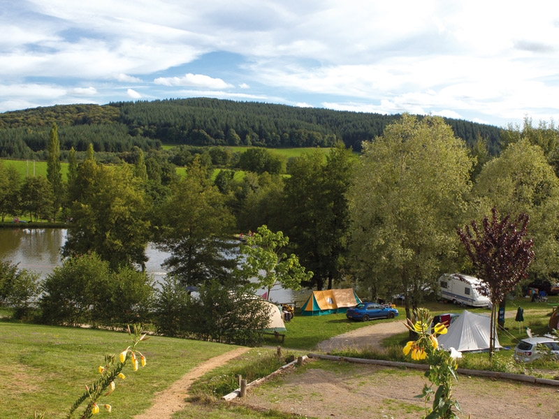 Etang de la Fougeraie Burgunder - Saint-Léger-de-Fougeret visuel 10/10 Etang de la Fougeraie Burgunder - Saint-Léger-de-Fougeret visuel 10/10