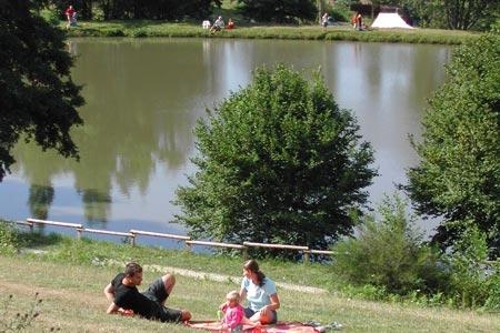 Etang de la Fougeraie Burgunder - Saint-Léger-de-Fougeret visuel 4/10 Etang de la Fougeraie Burgunder - Saint-Léger-de-Fougeret visuel 4/10