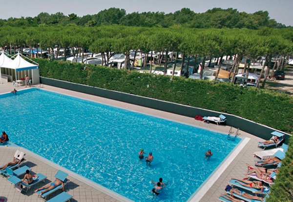 Florenz Emilia Romagna - Lido degli Scacchi visuel 7/11 Florenz Emilia Romagna - Lido degli Scacchi visuel 7/11