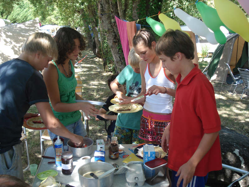 Fontaine du Roc Aquitanien - Villeréal visuel 6/11 Fontaine du Roc Aquitanien - Villeréal visuel 6/11