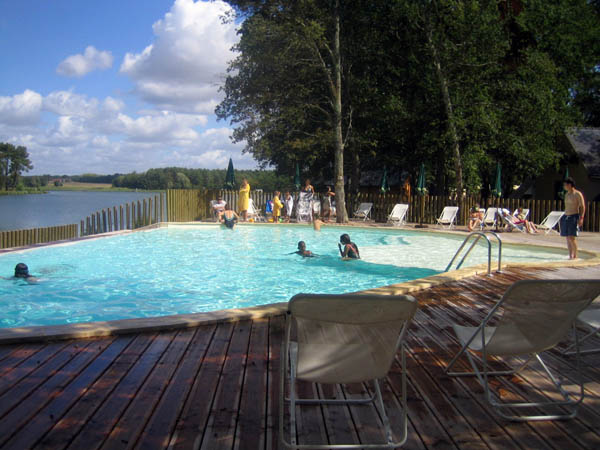 Rillé Großes Zentrum - Rillé visuel 3/8 Rillé Großes Zentrum - Rillé visuel 3/8