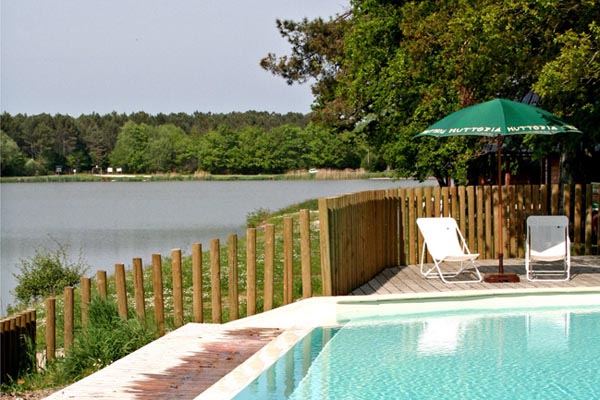 Rillé Großes Zentrum - Rillé visuel 4/8 Rillé Großes Zentrum - Rillé visuel 4/8