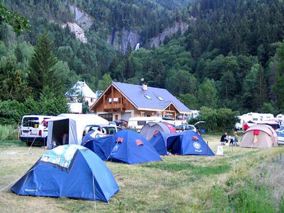 La Cascade Rhône-Alpen - Vénosc visuel 3/4 La Cascade Rhône-Alpen - Vénosc visuel 3/4