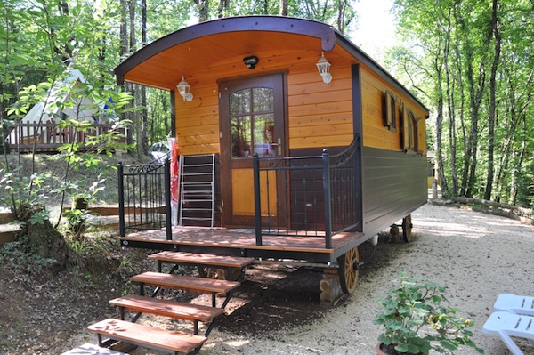 La Ferme de Villeneuve Aquitanien - Saint-André-d'Allas visuel 2/6 La Ferme de Villeneuve Aquitanien - Saint-André-d'Allas visuel 2/6