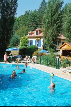 La Pélonie Aquitanien - Saint-Antoine-d'Auberoche visuel 15/16 La Pélonie Aquitanien - Saint-Antoine-d'Auberoche visuel 15/16