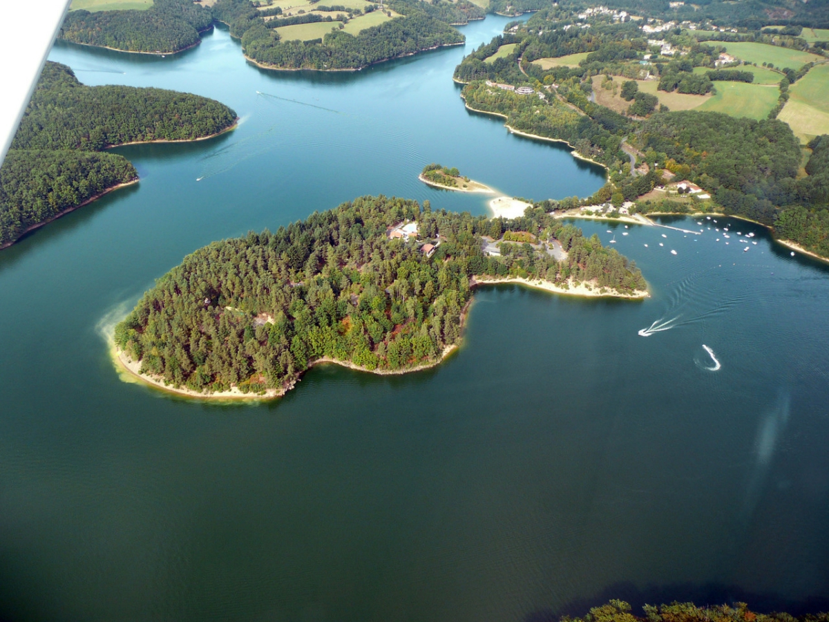 La Presqu' île du Puech des Ouilhes Auvergne - Lacapelle-Viescamp visuel 1/1 La Presqu' île du Puech des Ouilhes Auvergne - Lacapelle-Viescamp visuel 1/1
