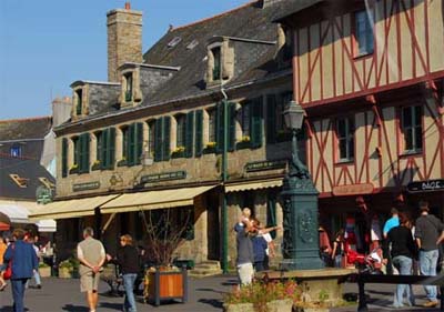 La Roche Percée Bretagne - Fouesnant visuel 10/11 La Roche Percée Bretagne - Fouesnant visuel 10/11