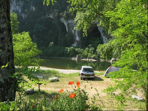 La Rouvière Rhône-Alpen - Vallon-Pont-d'Arc visuel 1/3 La Rouvière Rhône-Alpen - Vallon-Pont-d'Arc visuel 1/3