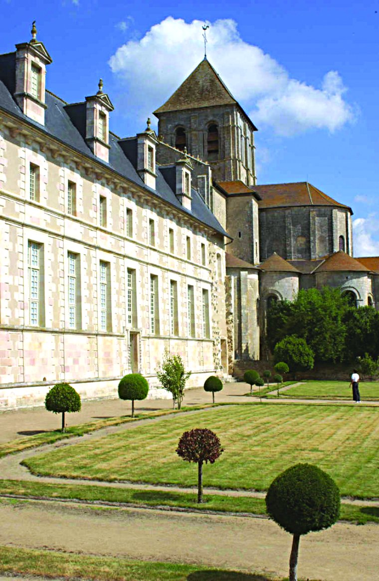 Lac de St-Cyr Poitou-Charentes - Saint-Cyr visuel 9/18 Lac de St-Cyr Poitou-Charentes - Saint-Cyr visuel 9/18