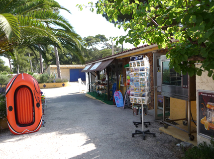 Lac de St-Cyr Poitou-Charentes - Saint-Cyr visuel 17/18 Lac de St-Cyr Poitou-Charentes - Saint-Cyr visuel 17/18