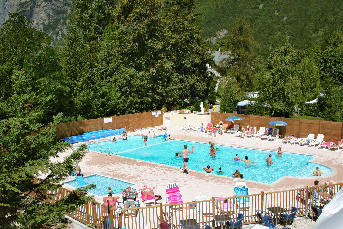 Le Château de Rochetaillée Rhône-Alpen - Le Bourg-d'Oisans visuel 6/11 Le Château de Rochetaillée Rhône-Alpen - Le Bourg-d'Oisans visuel 6/11