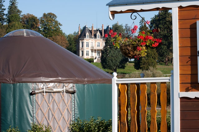 Le Domaine des Grandes Côtes Auvergne - Target visuel 6/7 Le Domaine des Grandes Côtes Auvergne - Target visuel 6/7