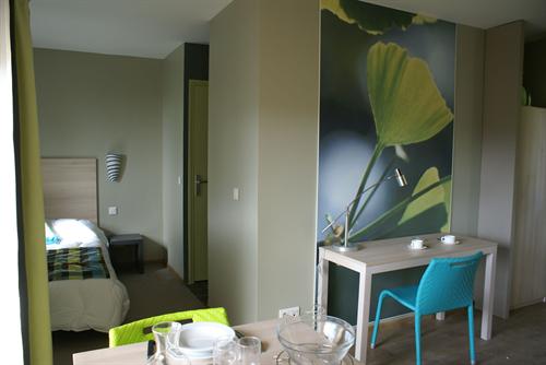 Le Domaine du Val de Seine Ile de France - Seine-Port visuel 3/10 Le Domaine du Val de Seine Ile de France - Seine-Port visuel 3/10