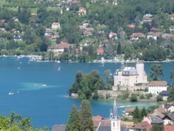 Le Familial Rhône-Alpen - Duingt visuel 1/2 Le Familial Rhône-Alpen - Duingt visuel 1/2