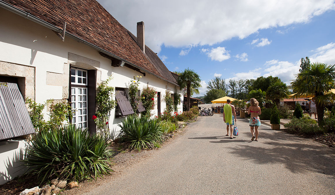 Le Grand Dague Aquitanien - Atur visuel 10/14 Le Grand Dague Aquitanien - Atur visuel 10/14