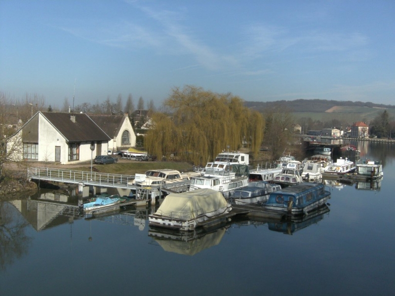 Le Saucil Burgunder - Villeneuve-sur-Yonne visuel 6/6 Le Saucil Burgunder - Villeneuve-sur-Yonne visuel 6/6