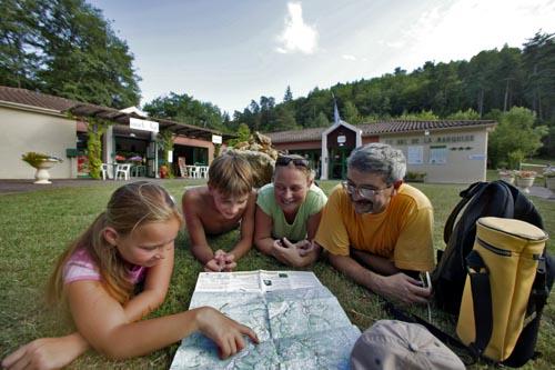 Le Val de la Marquise Aquitanien - Campagne visuel 10/10 Le Val de la Marquise Aquitanien - Campagne visuel 10/10