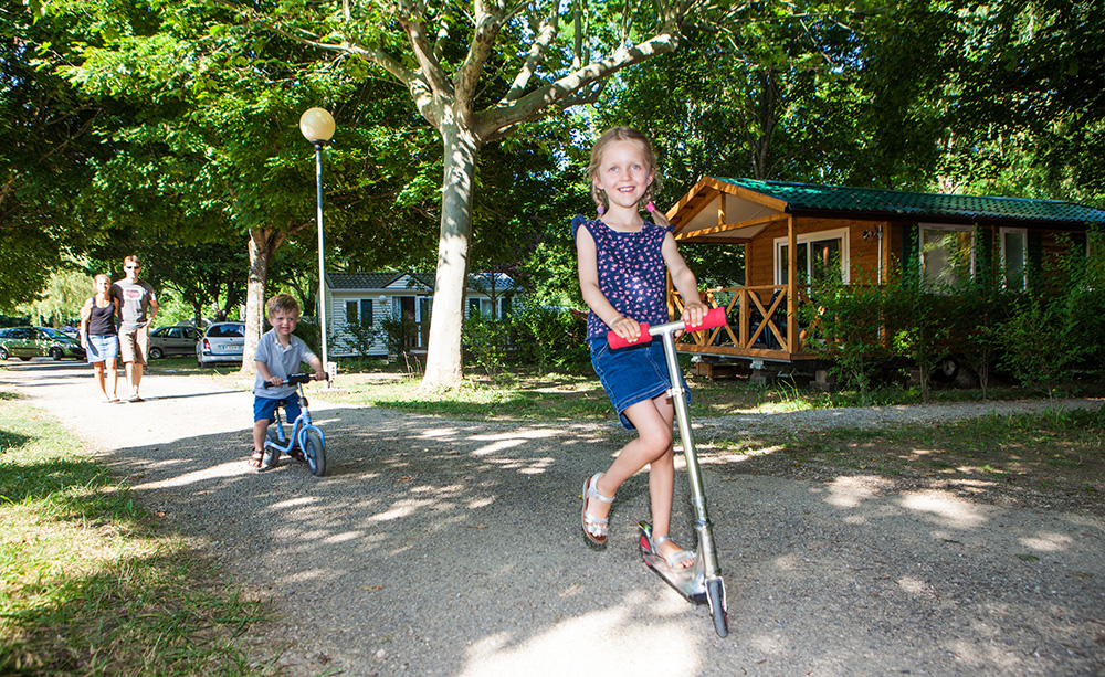 Les 2 Vallées Midi-Pyrénées - Nant visuel 12/18