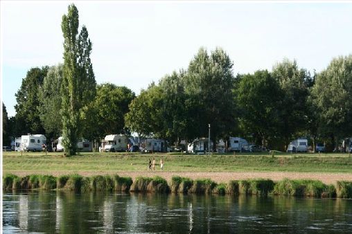 Les Bords de Vienne Großes Zentrum - L'île-Bouchard visuel 2/5 Les Bords de Vienne Großes Zentrum - L'île-Bouchard visuel 2/5