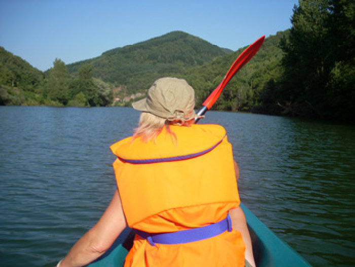 Les Chalets du Tarn Midi-Pyrénées - Réquista visuel 9/10 Les Chalets du Tarn Midi-Pyrénées - Réquista visuel 9/10