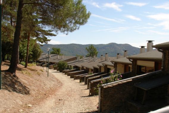 Les Cledelles Lou Serre de Lacan Languedoc-Roussillon - Saint-Germain-de-Calberte visuel 7/8 Les Cledelles Lou Serre de Lacan Languedoc-Roussillon - Saint-Germain-de-Calberte visuel 7/8