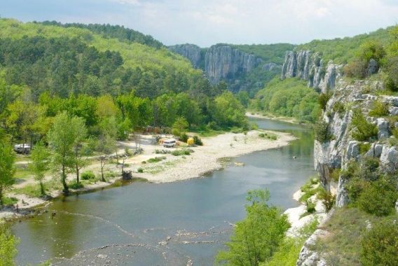 Les Cruses Rhône-Alpen - Ribes visuel 8/11 Les Cruses Rhône-Alpen - Ribes visuel 8/11