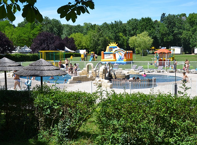 Les Granges Großes Zentrum - Luynes visuel 2/11 Les Granges Großes Zentrum - Luynes visuel 2/11