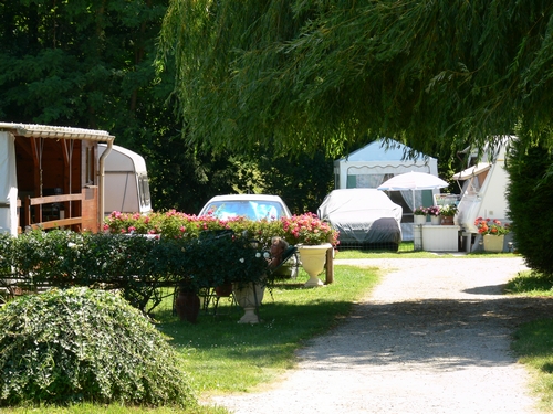 Les Guyots Rhône-Alpen - Chanas visuel 4/6 Les Guyots Rhône-Alpen - Chanas visuel 4/6