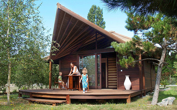 Les Portes du Beaujolais Rhône-Alpen - Anse visuel 3/9 Les Portes du Beaujolais Rhône-Alpen - Anse visuel 3/9