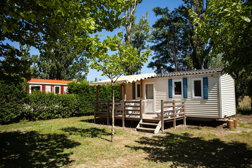 Les Rives du Lubéron Provence-Alpes-Côte d'Azur - Cheval-Blanc visuel 11/17 Les Rives du Lubéron Provence-Alpes-Côte d'Azur - Cheval-Blanc visuel 11/17