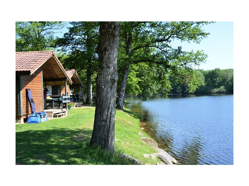 L'Etang du Merle Burgunder - Crux-la-Ville visuel 4/8 L'Etang du Merle Burgunder - Crux-la-Ville visuel 4/8