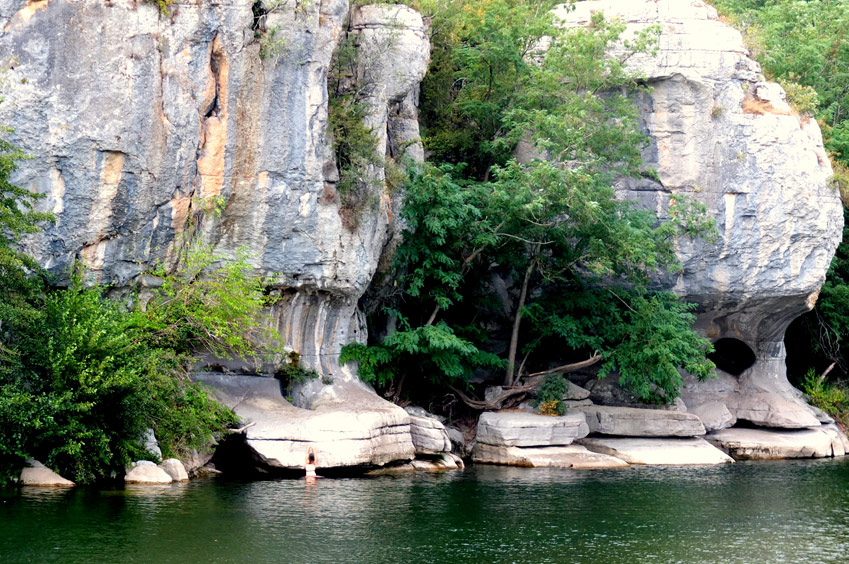 Mazet Plage Rhône-Alpen - Berrias et Casteljau visuel 1/9 Mazet Plage Rhône-Alpen - Berrias et Casteljau visuel 1/9