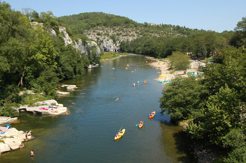 Mazet Plage Rhône-Alpen - Berrias et Casteljau visuel 3/9 Mazet Plage Rhône-Alpen - Berrias et Casteljau visuel 3/9