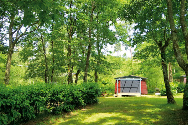 Parenthèses imaginaires Aquitanien - Milhac-de-Nontron visuel 5/7 Parenthèses imaginaires Aquitanien - Milhac-de-Nontron visuel 5/7