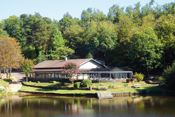 Parenthèses imaginaires Aquitanien - Milhac-de-Nontron visuel 6/7 Parenthèses imaginaires Aquitanien - Milhac-de-Nontron visuel 6/7