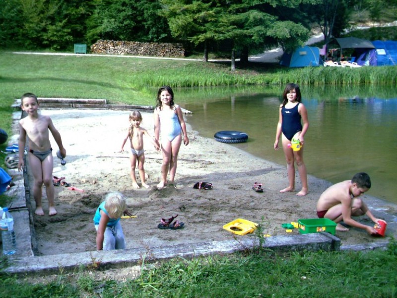 Roc de Lavandre Aquitanien - Saint-Félix-de-Reillac-et-Mortemart visuel 3/4