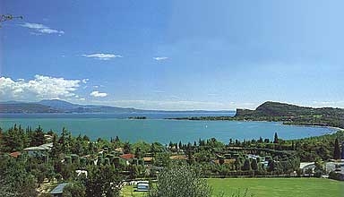 Sanghen Lombardei - Manerba del Garda visuel 8/9 Sanghen Lombardei - Manerba del Garda visuel 8/9