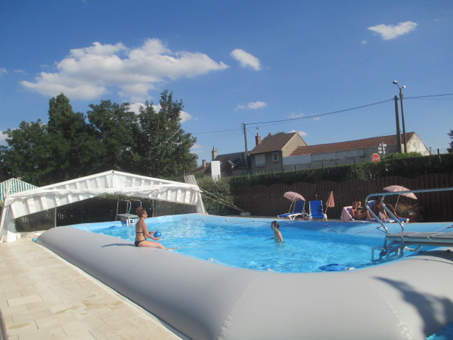 Camping Touristique de Gien Großes Zentrum - Poilly-lez-Gien visuel 7/9 Camping Touristique de Gien Großes Zentrum - Poilly-lez-Gien visuel 7/9