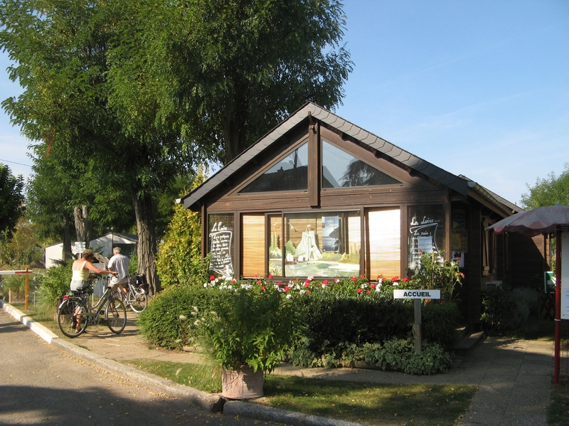 Camping Touristique de Gien Großes Zentrum - Poilly-lez-Gien visuel 8/9 Camping Touristique de Gien Großes Zentrum - Poilly-lez-Gien visuel 8/9