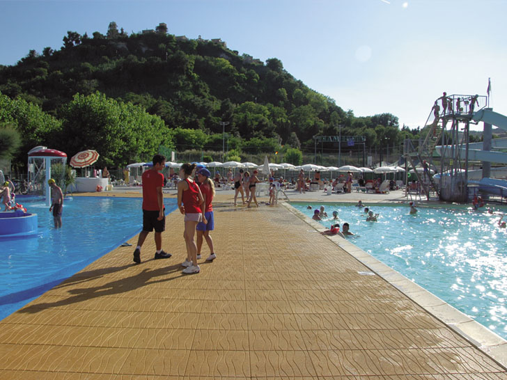 Verde Mare Schritte - Fermo visuel 8/11