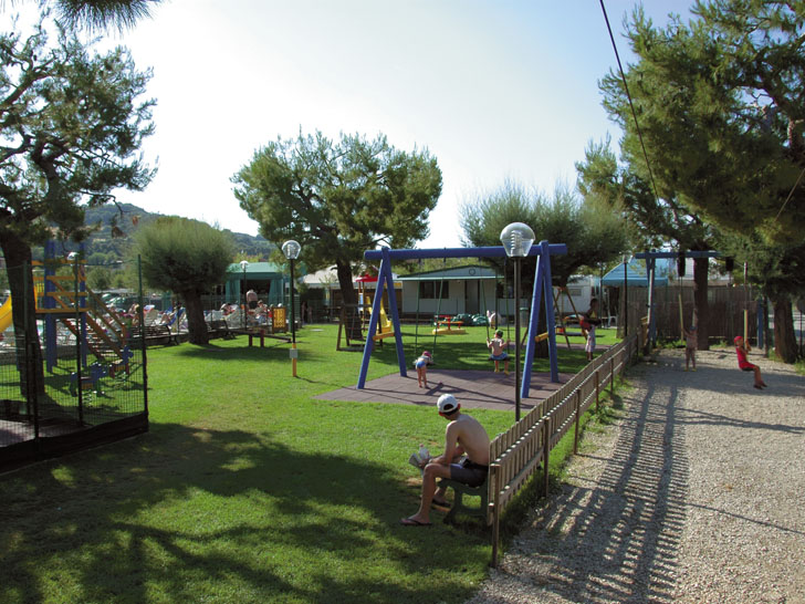 Verde Mare Schritte - Fermo visuel 11/11